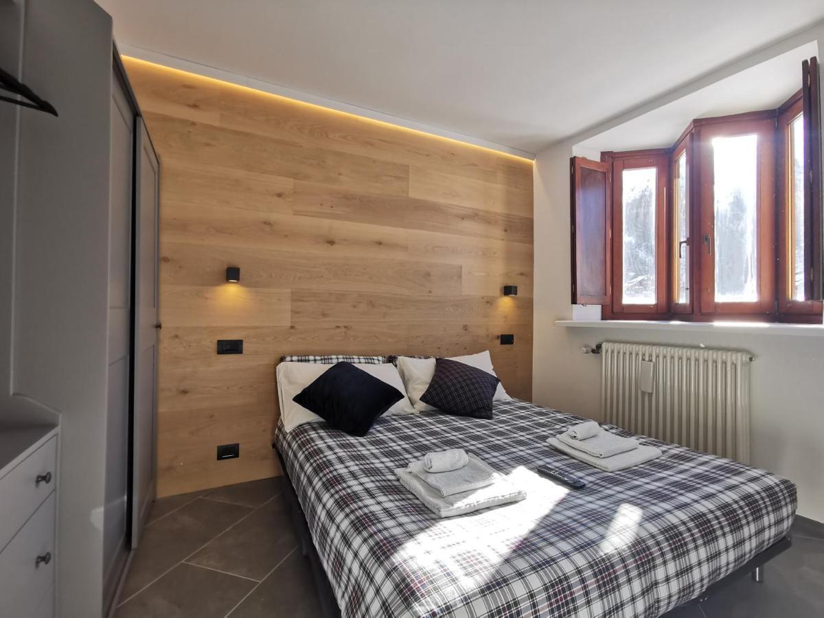 Aura Snowy Peaks Apartment At The Foot Of The Matterhorn - Cerviniaholidays-Com Breuil-Cervinia Zewnętrze zdjęcie